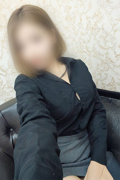 【体験】璃夢-りむ-(27)
B90(G) W57 H85