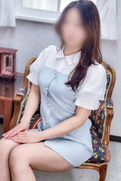 佳穂-かほ-(39)
B84(D) W55 H85